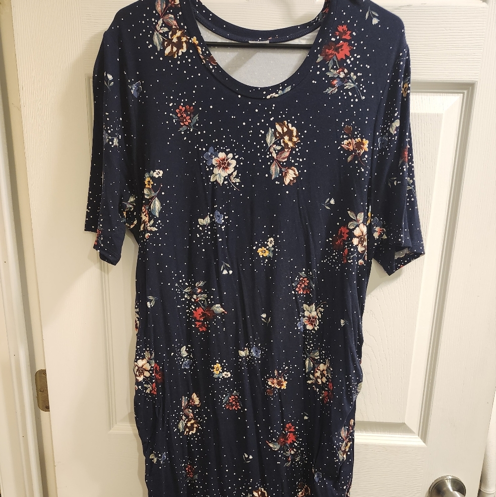 Maternity Size 20 stretchy midi dress